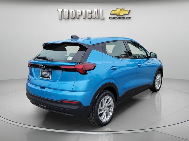 New 2027 Chevrolet Bolt LT w/ Comfort Package FWD image 3