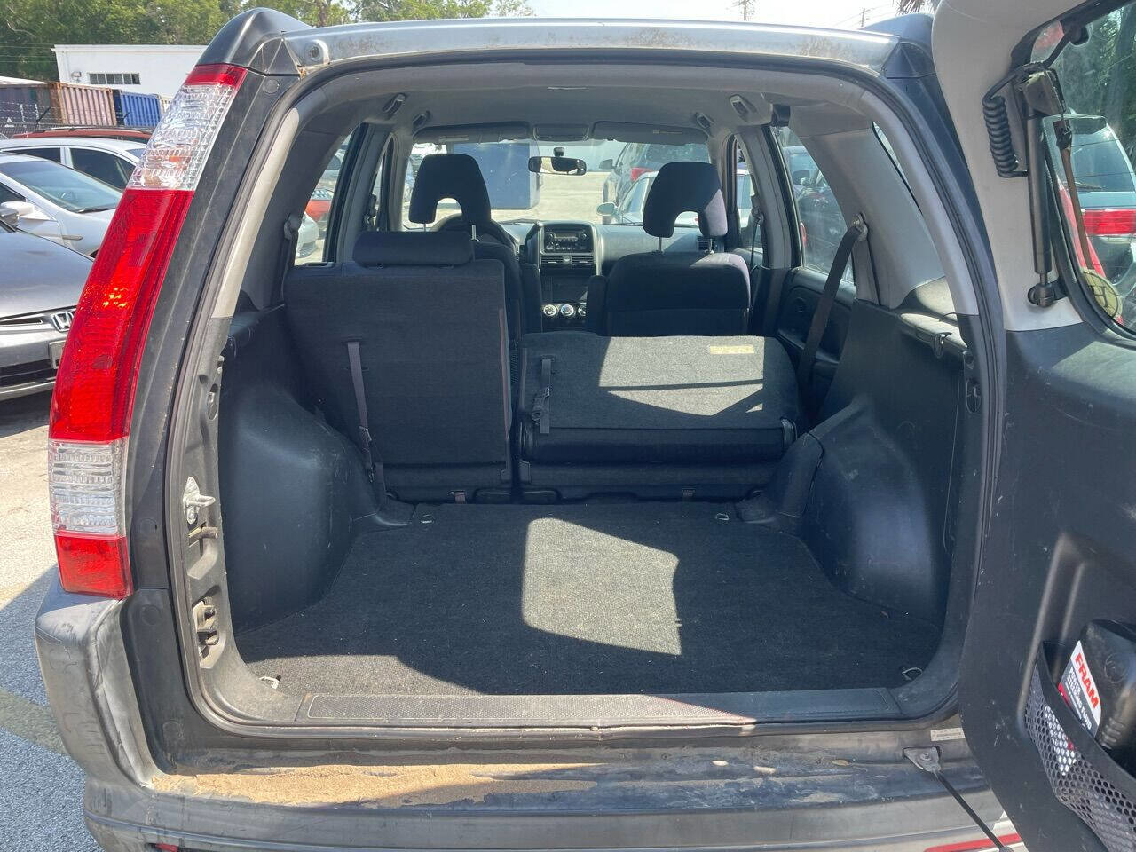 Used 2005 Honda CR-V LX image 20