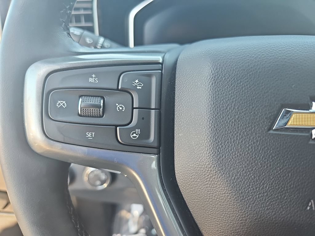 Used 2024 Chevrolet Silverado 1500 LT AWD/4WD image 21