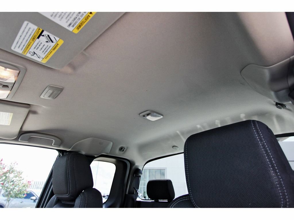 Certified 2024 Nissan Frontier SV w/ Technology Package image 28