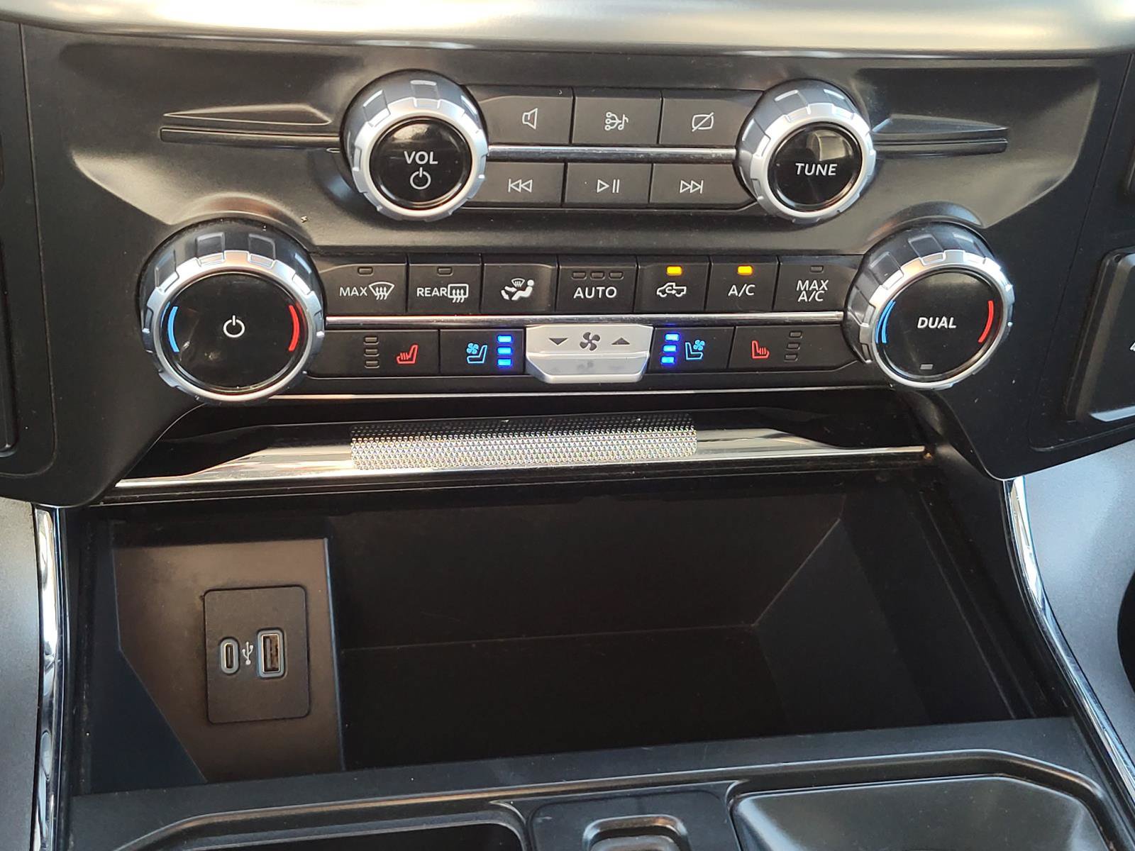 Used 2023 Ford F150 Lariat RWD image 24