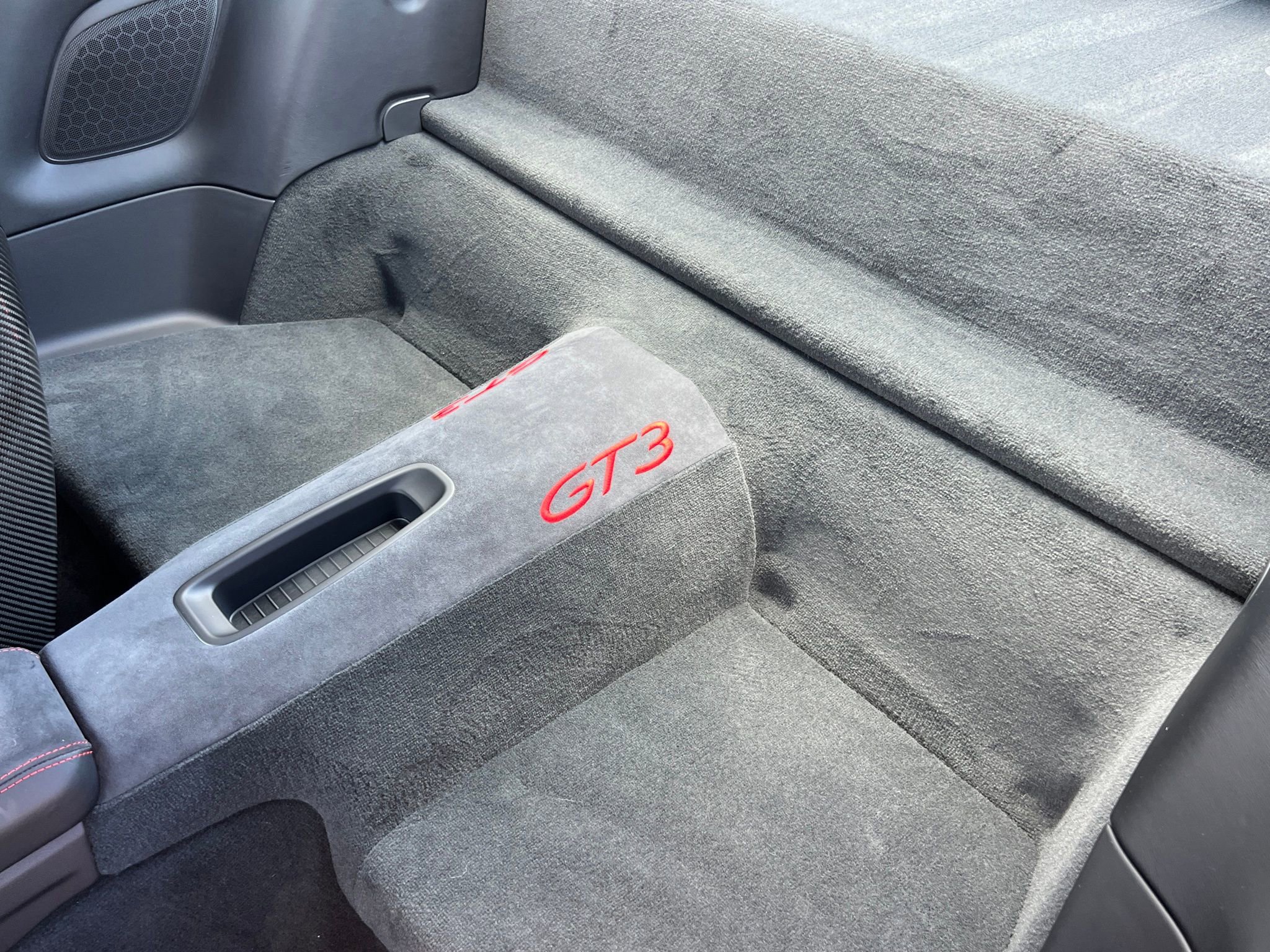 Used 2018 Porsche 911 GT3 image 18