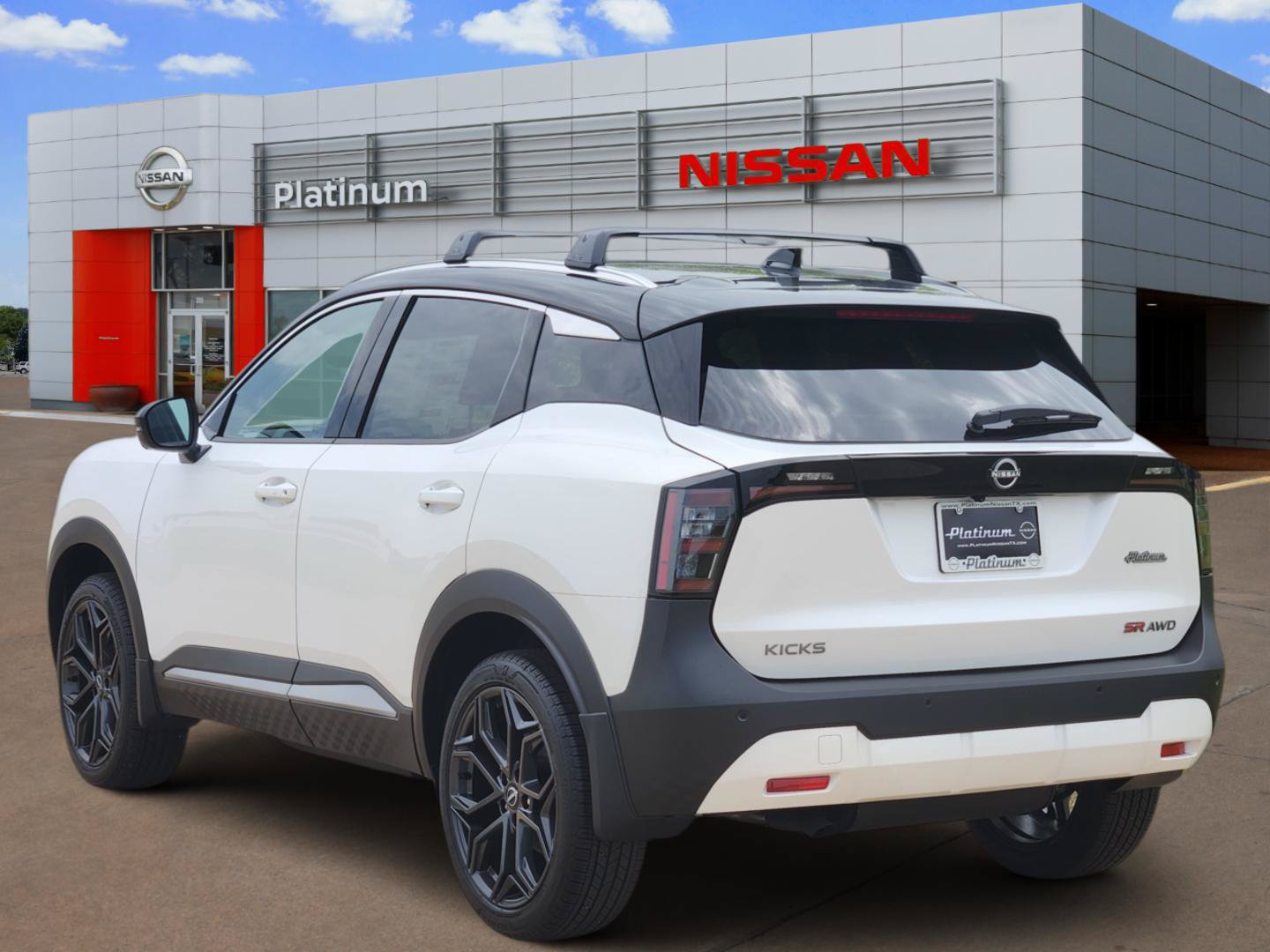 New 2026 Nissan Kicks SR w/ Cold Weather Package AWD/4WD image 5