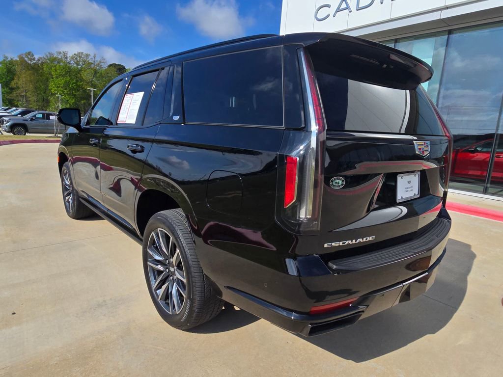 Used 2024 Cadillac Escalade Sport Platinum AWD/4WD image 3