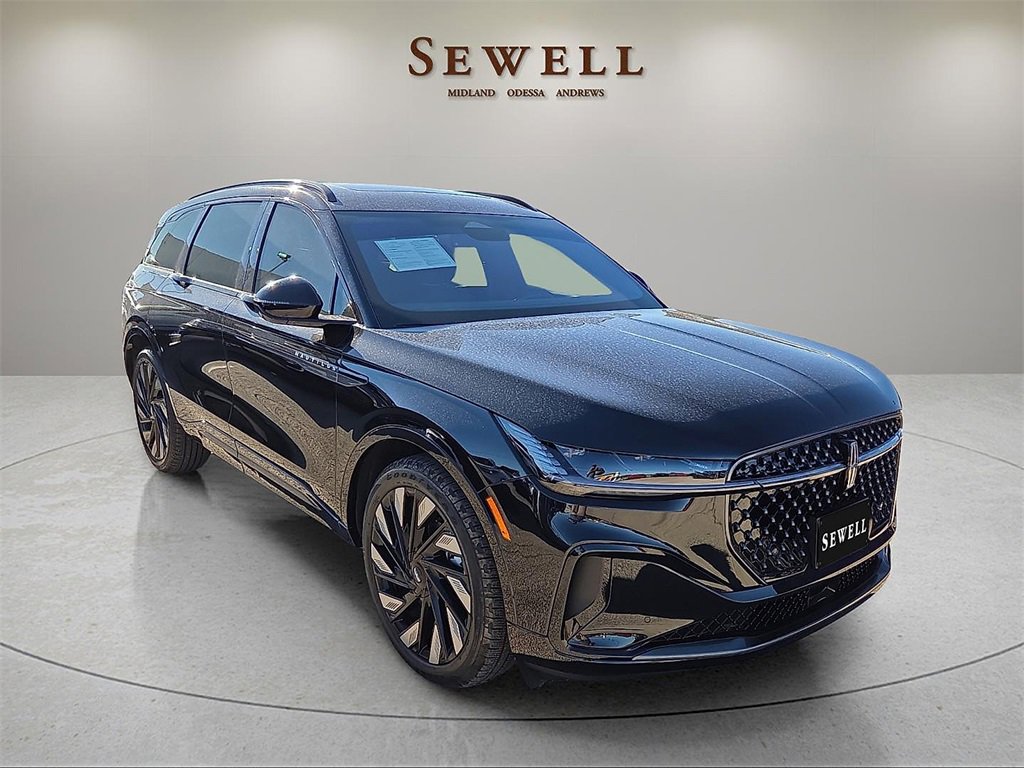 Certified 2025 Lincoln Nautilus Reserve w/ Jet Appearance Package image 6