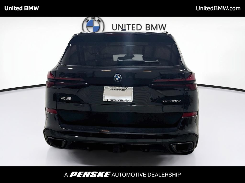 Certified 2025 BMW X5 xDrive50e w/ M Sport Package AWD/4WD image 6
