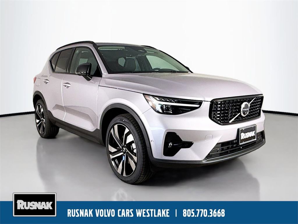 Certified 2026 Volvo XC40 B5 Ultra w/ Climate Package