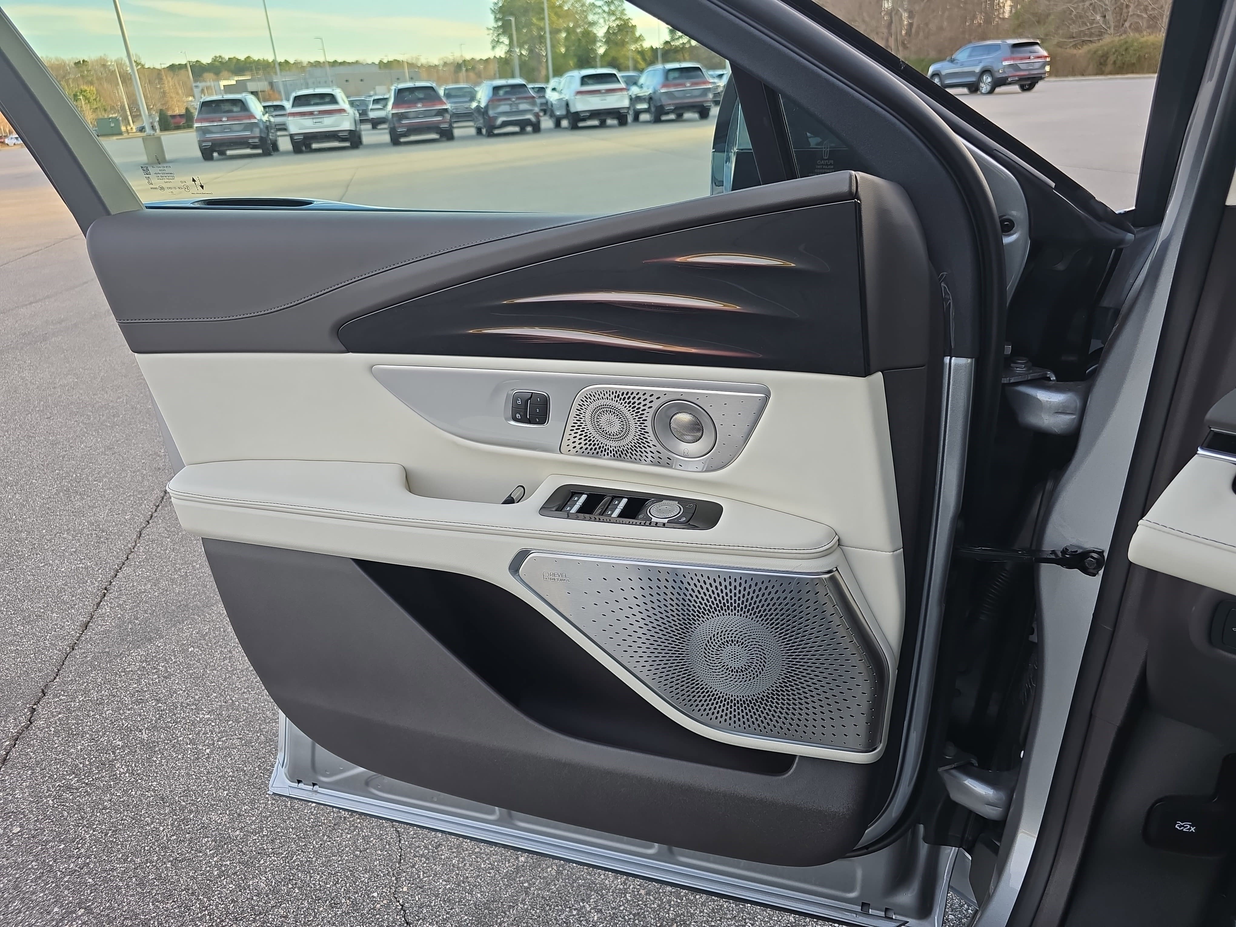 New 2026 Lincoln Nautilus Black Label AWD/4WD image 27