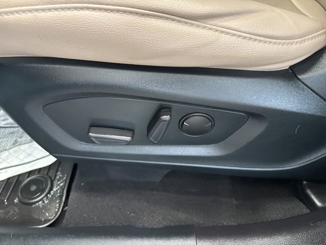 Used 2021 Ford Explorer Limited w/ Equipment Group 301A image 20