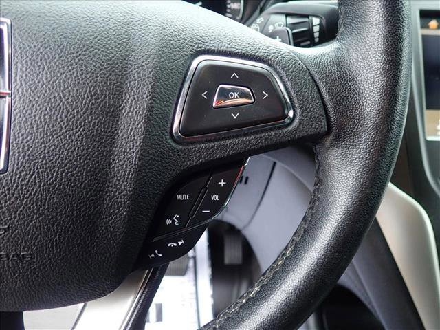 Used 2018 Lincoln MKC Premiere FWD image 16