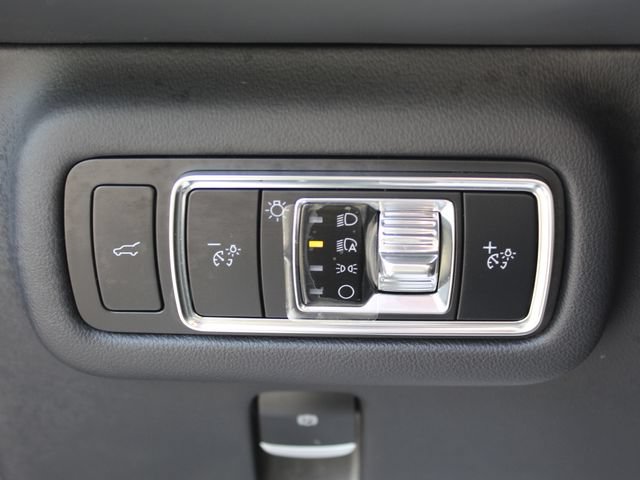 Certified 2024 Lincoln Nautilus Reserve w/ Equipment Group 202A AWD/4WD image 19