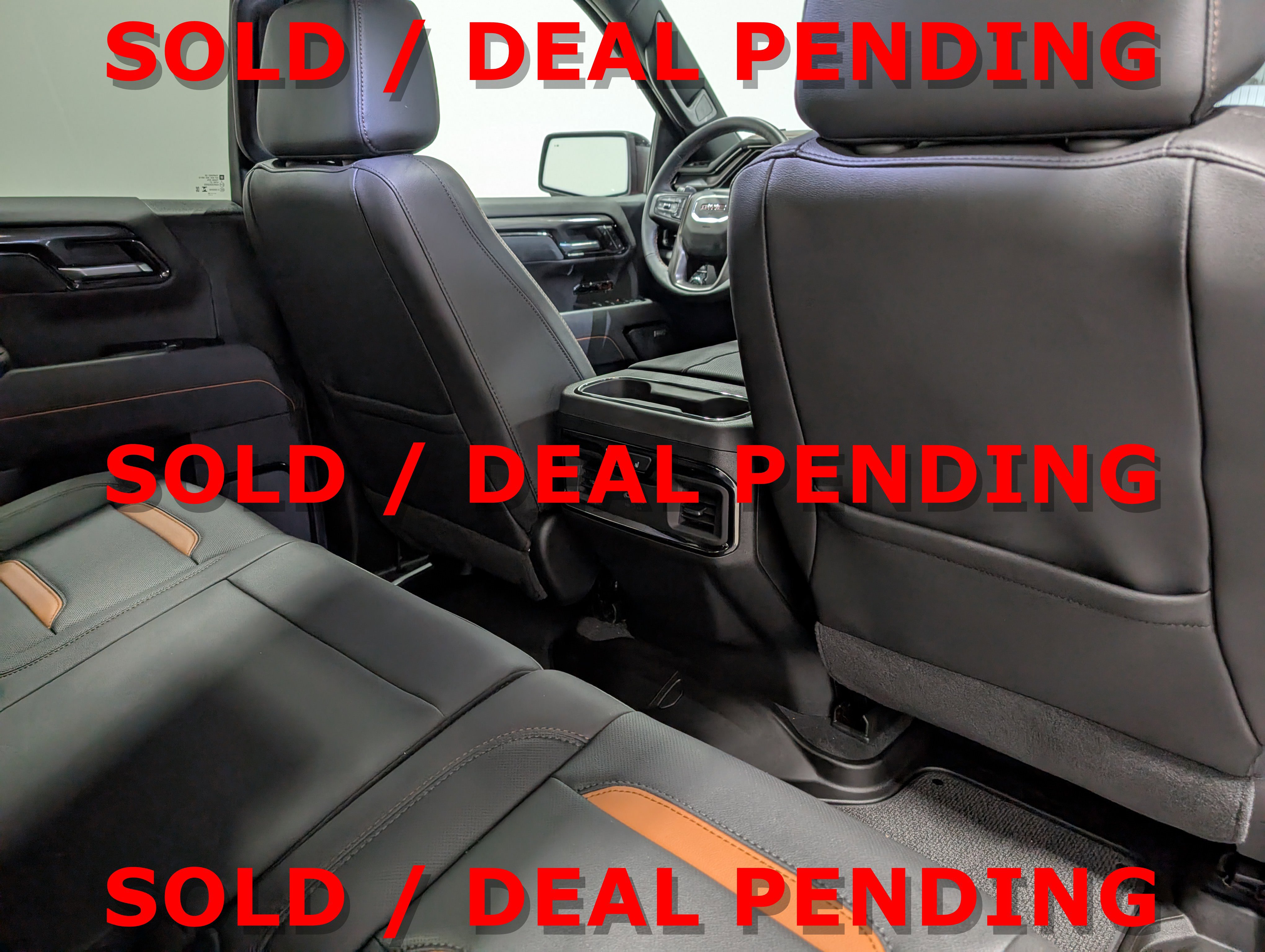 Used 2025 GMC Sierra 1500 AT4 w/ AT4 Premium Package image 16