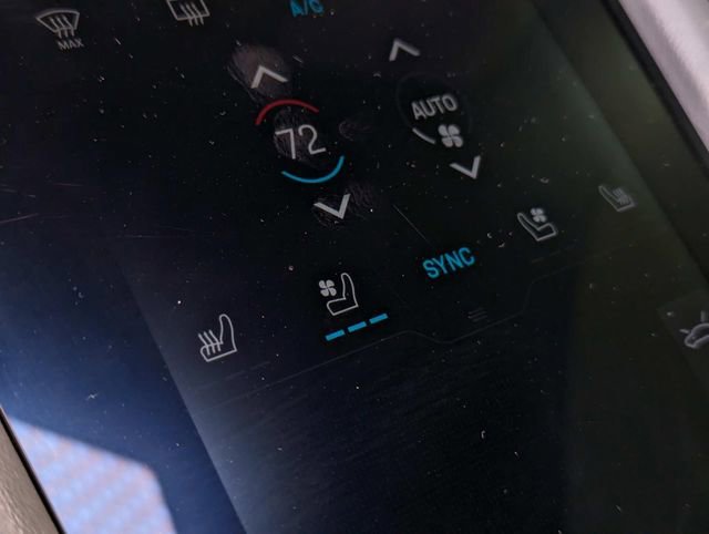 Certified 2023 Porsche Taycan 4S image 33