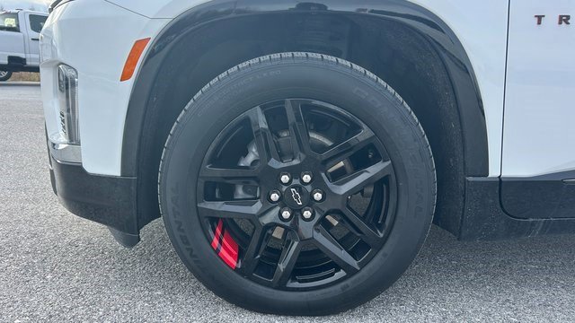 Certified 2023 Chevrolet Traverse Premier w/ Redline Edition image 11