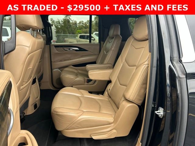 Used 2020 Cadillac Escalade ESV Platinum image 15