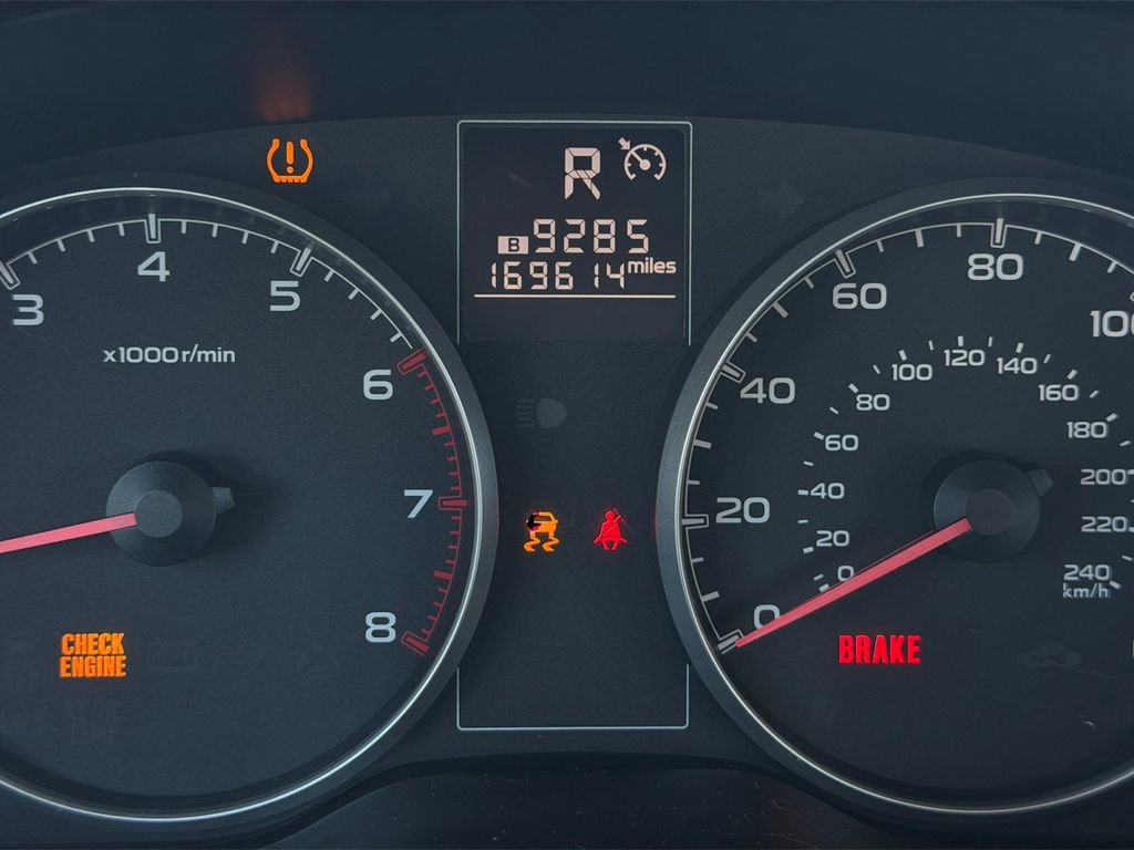 Used 2013 Subaru Outback 2.5i w/ Popular Pkg 1A AWD/4WD image 20