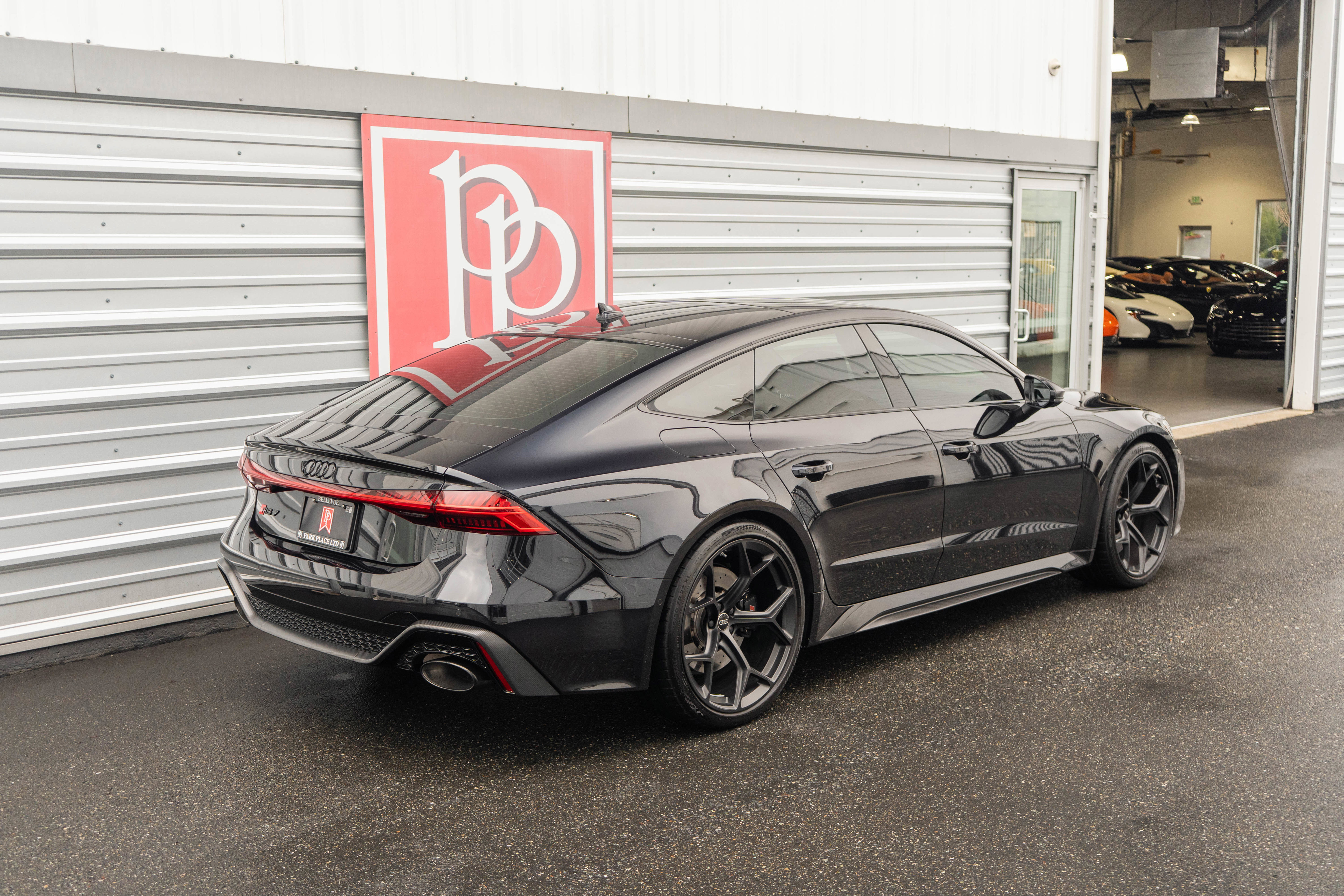 Used 2025 Audi RS 7 Performance image 40