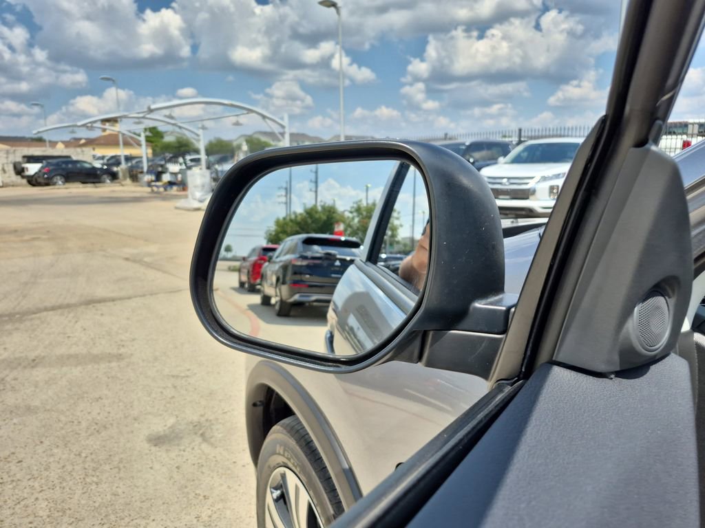 Used 2025 Mitsubishi Outlander Sport ES AWD/4WD image 12
