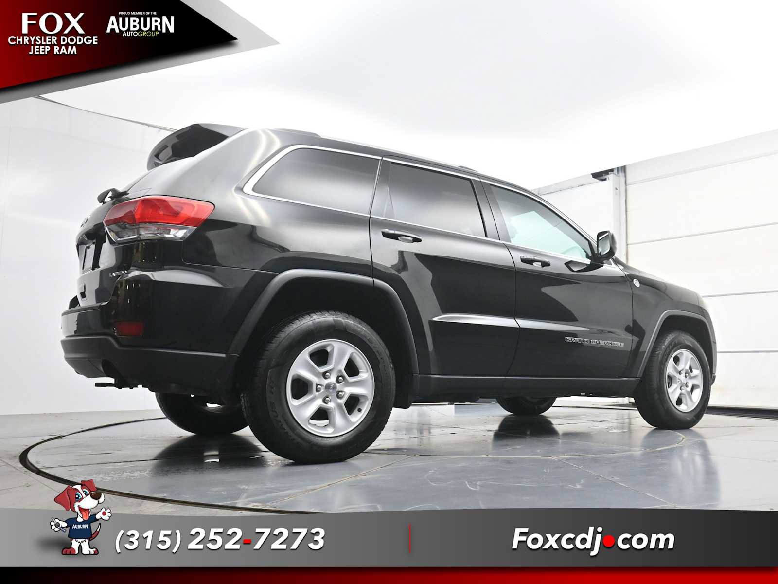 Used 2017 Jeep Grand Cherokee Laredo w/ Quick Order Package 23E AWD/4WD image 26