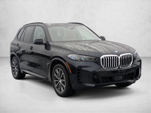 Used 2026 BMW X5 xDrive50e w/ M Sport Package AWD/4WD image 6