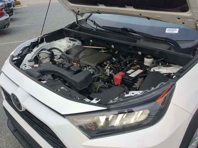 Used 2022 Toyota RAV4 LE image 46