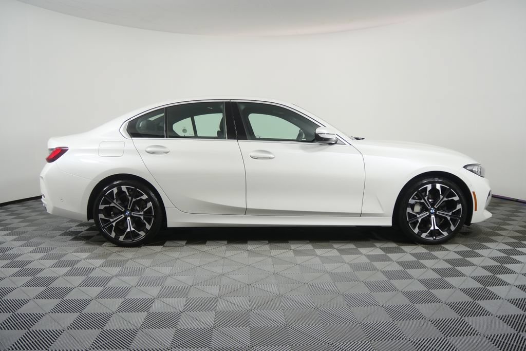 Certified 2026 BMW 330i Sedan RWD image 3
