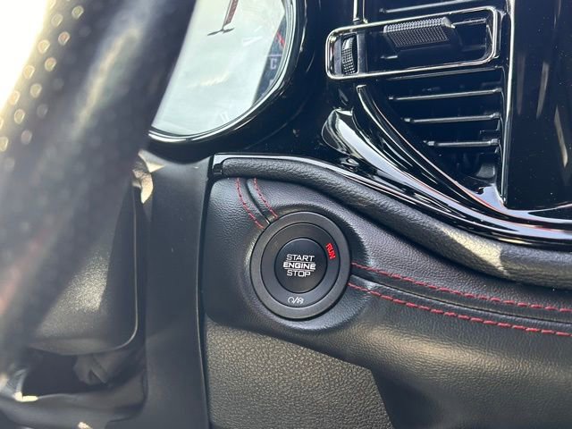 Used 2024 Dodge Durango GT w/ Blacktop Package RWD image 22