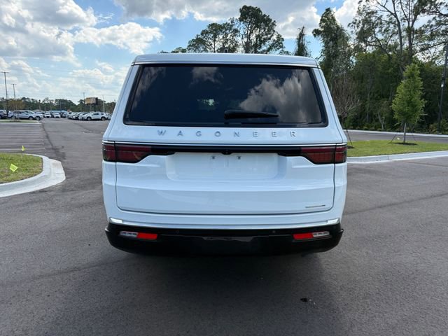 Used 2024 Jeep Wagoneer L Series II w/ Flexible Seating Group RWD image 15