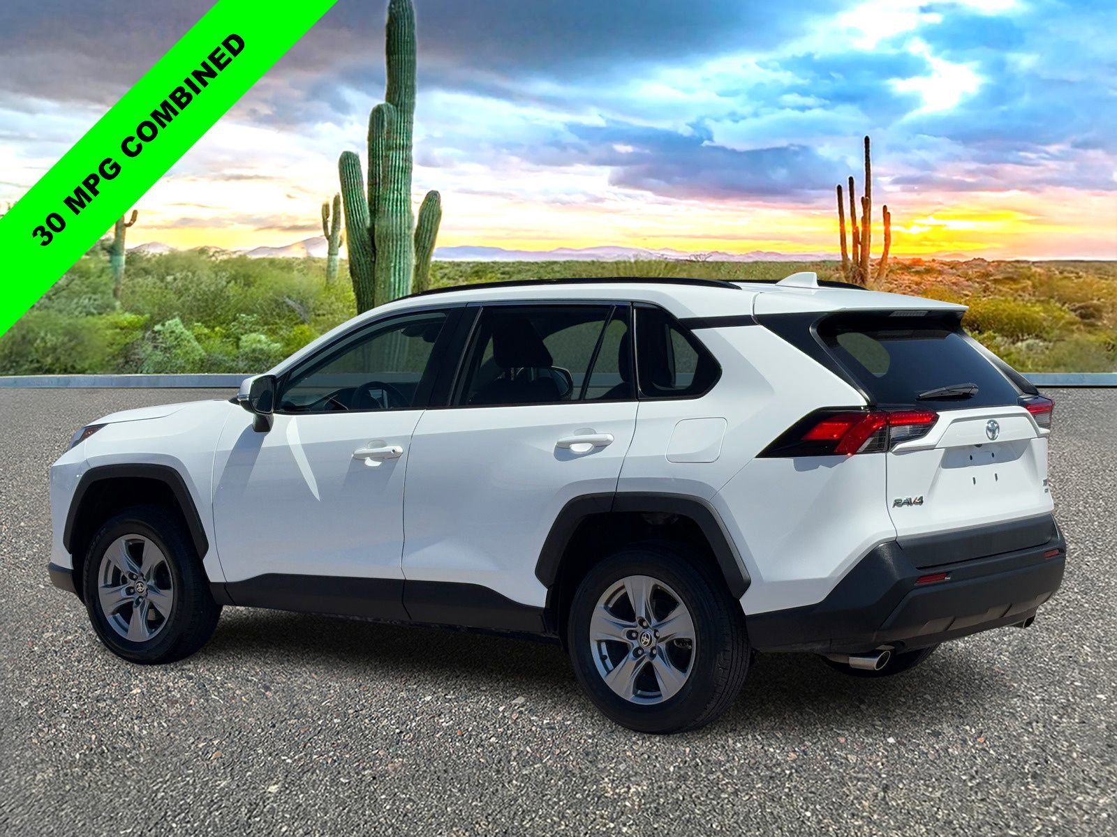 Used 2024 Toyota RAV4 XLE w/ Weather Package AWD/4WD image 4