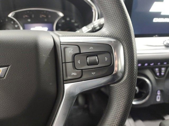 Used 2023 Chevrolet Blazer LT w/ Convenience Package FWD image 22