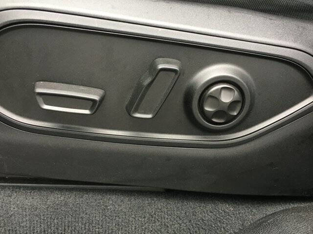 Used 2024 Jeep Grand Cherokee L Laredo image 15