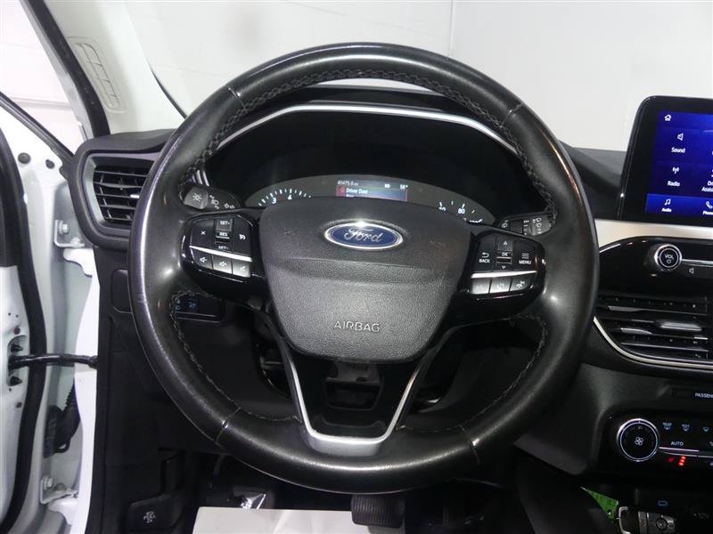 Used 2022 Ford Escape SE w/ Cold Weather Package AWD/4WD image 29