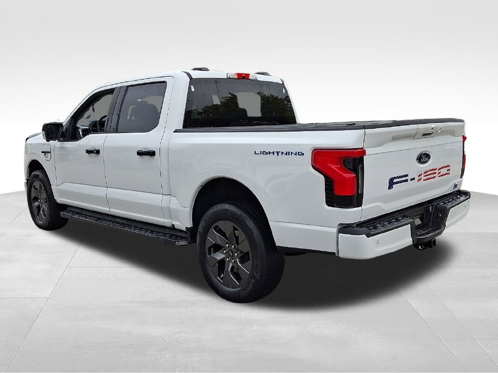 Used 2023 Ford F150 Lightning XLT w/ Equipment Group 312A High AWD/4WD image 4