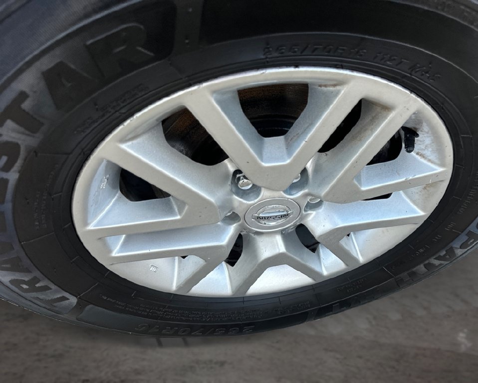 Used 2015 Nissan Frontier SV RWD image 18