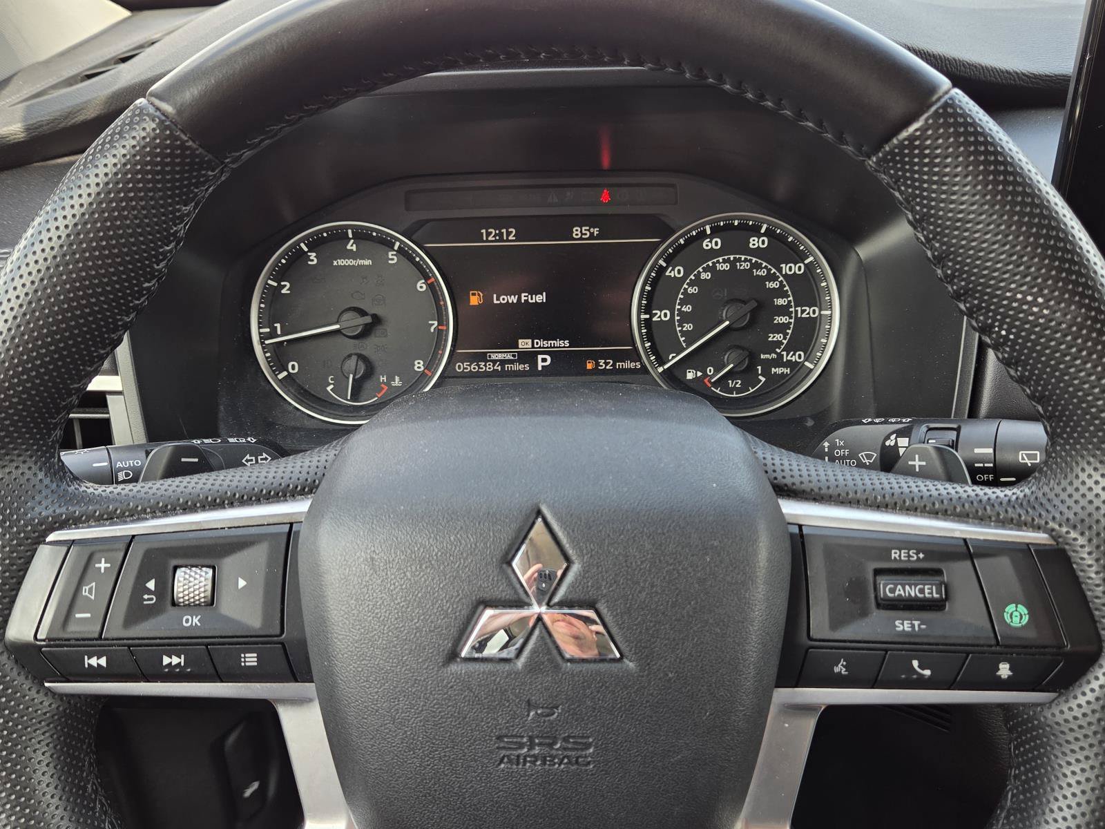 Used 2025 Mitsubishi Outlander SE AWD/4WD image 19