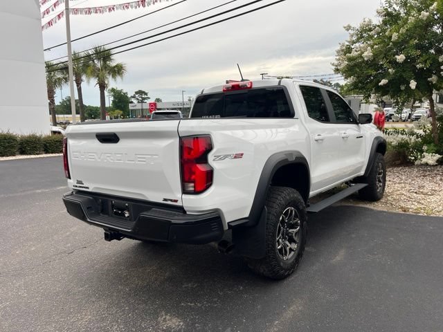 Used 2023 Chevrolet Colorado ZR2 w/ ZR2 Convenience Package III AWD/4WD image 3