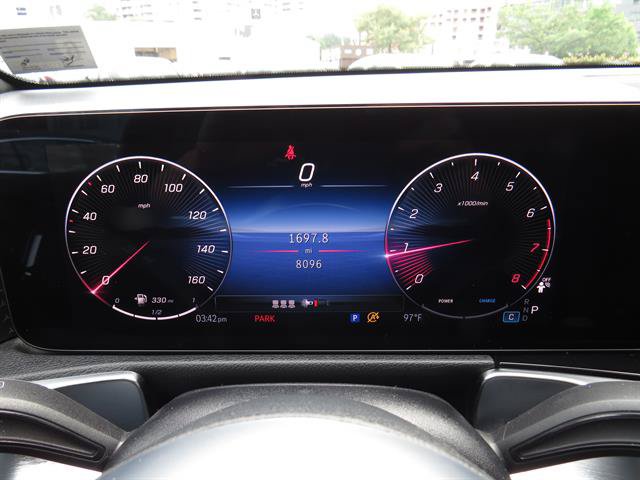Used 2026 Mercedes-Benz GLB 250 4MATIC image 12