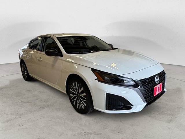 New 2026 Nissan Altima 2.5 SV FWD image 8