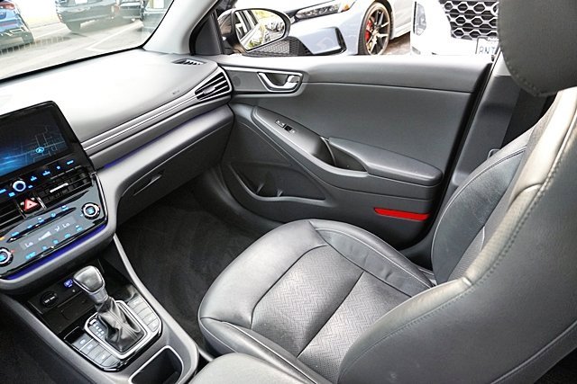 Certified 2022 Hyundai Ioniq Limited image 22