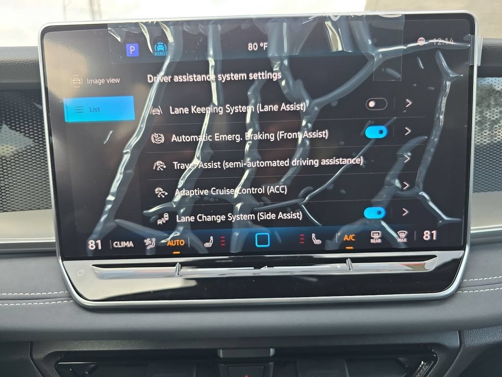 New 2026 Volkswagen Tiguan SE R-Line FWD image 19