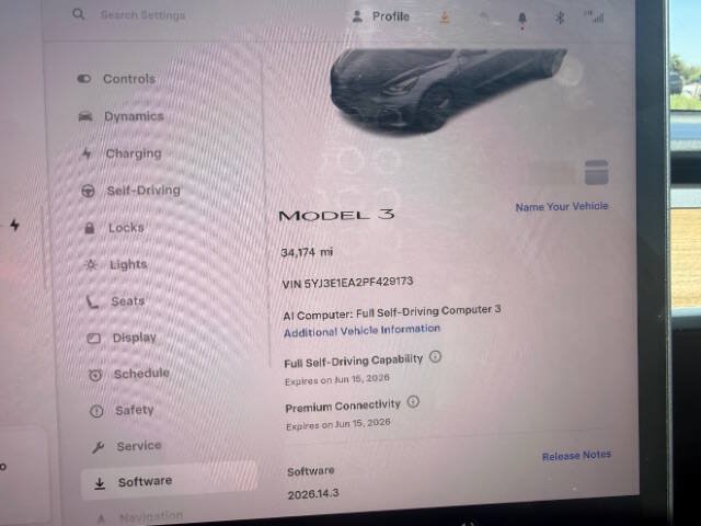 Used 2023 Tesla Model 3 Standard Range RWD image 19