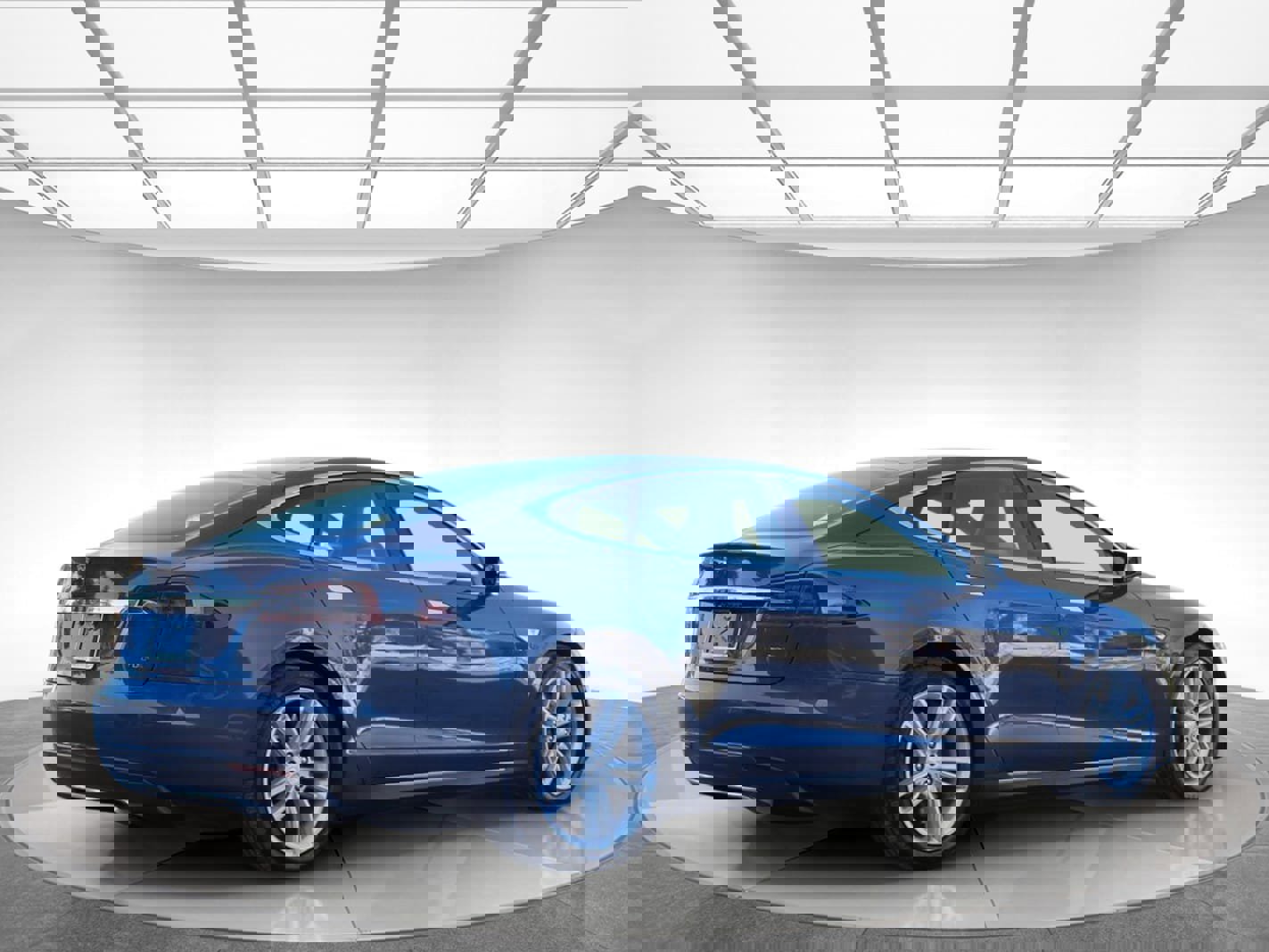 Used 2015 Tesla Model S 70D image 8