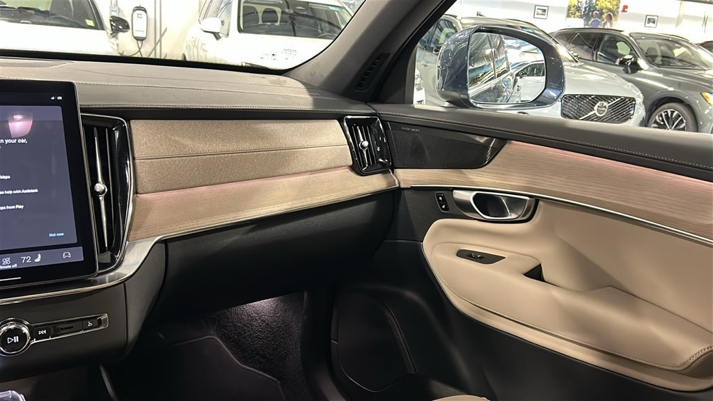 Certified 2026 Volvo XC90 B6 Plus AWD/4WD image 24