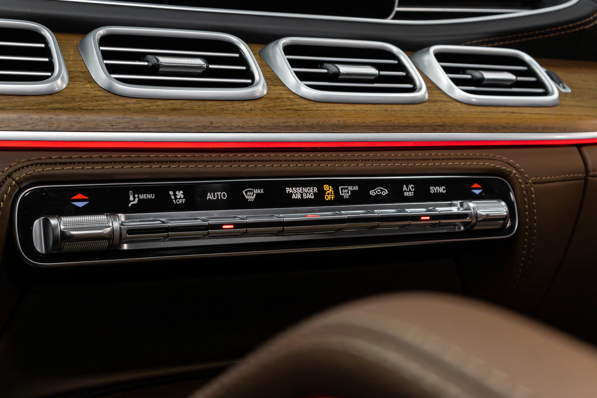 Used 2024 Mercedes-Benz GLE 53 AMG 4MATIC Coupe image 65