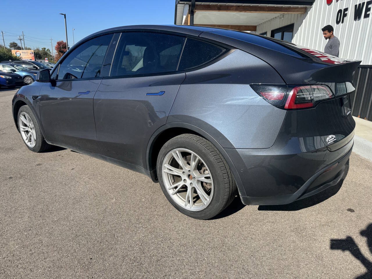 Used 2020 Tesla Model Y Long Range AWD/4WD image 11