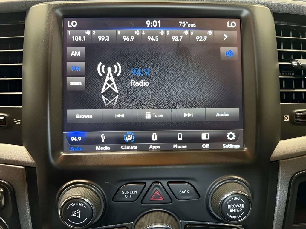 Used 2019 RAM 1500 Express w/ Wheel & Sound Group AWD/4WD image 28