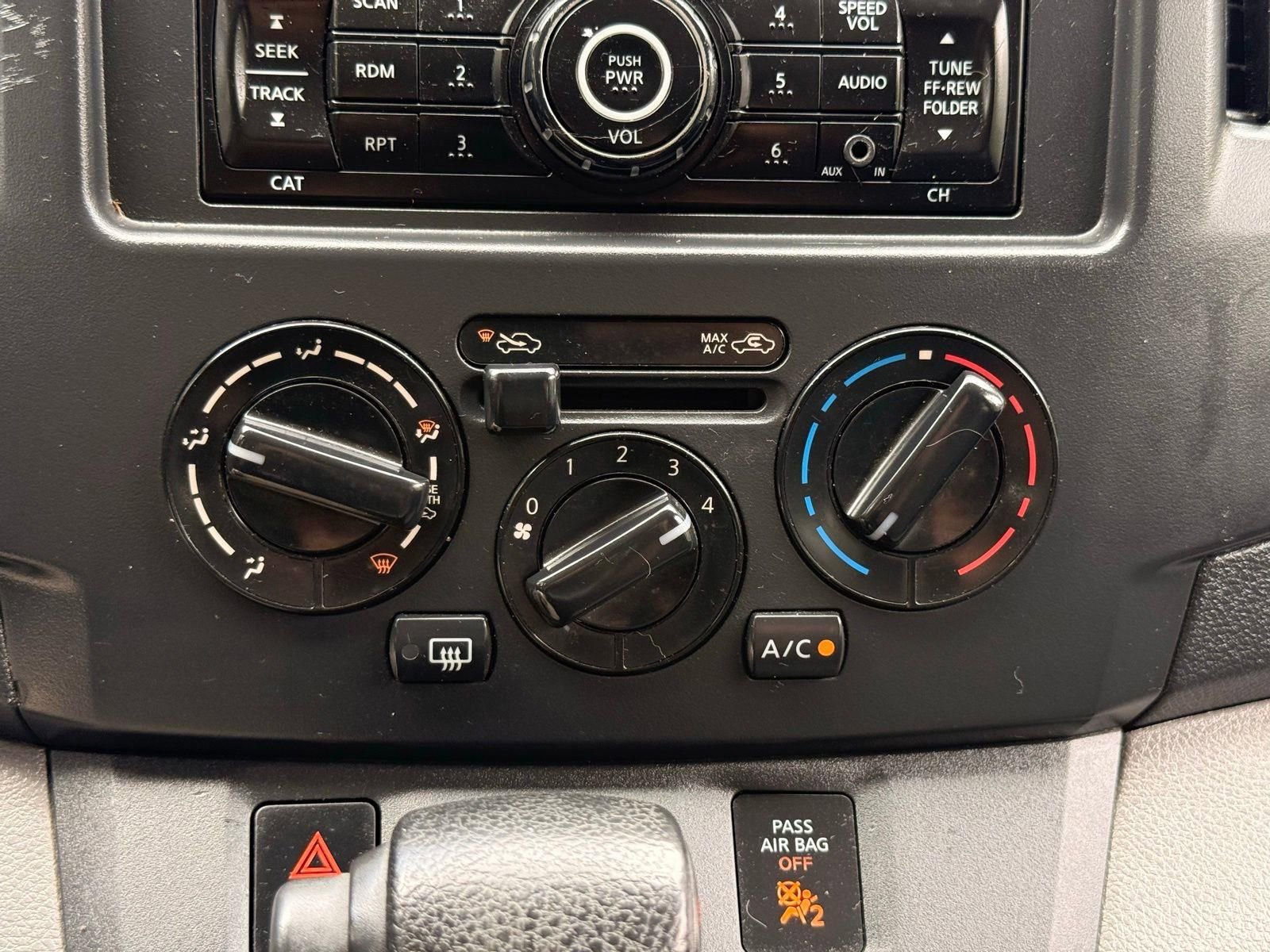 Used 2016 Chevrolet City Express LT FWD image 39