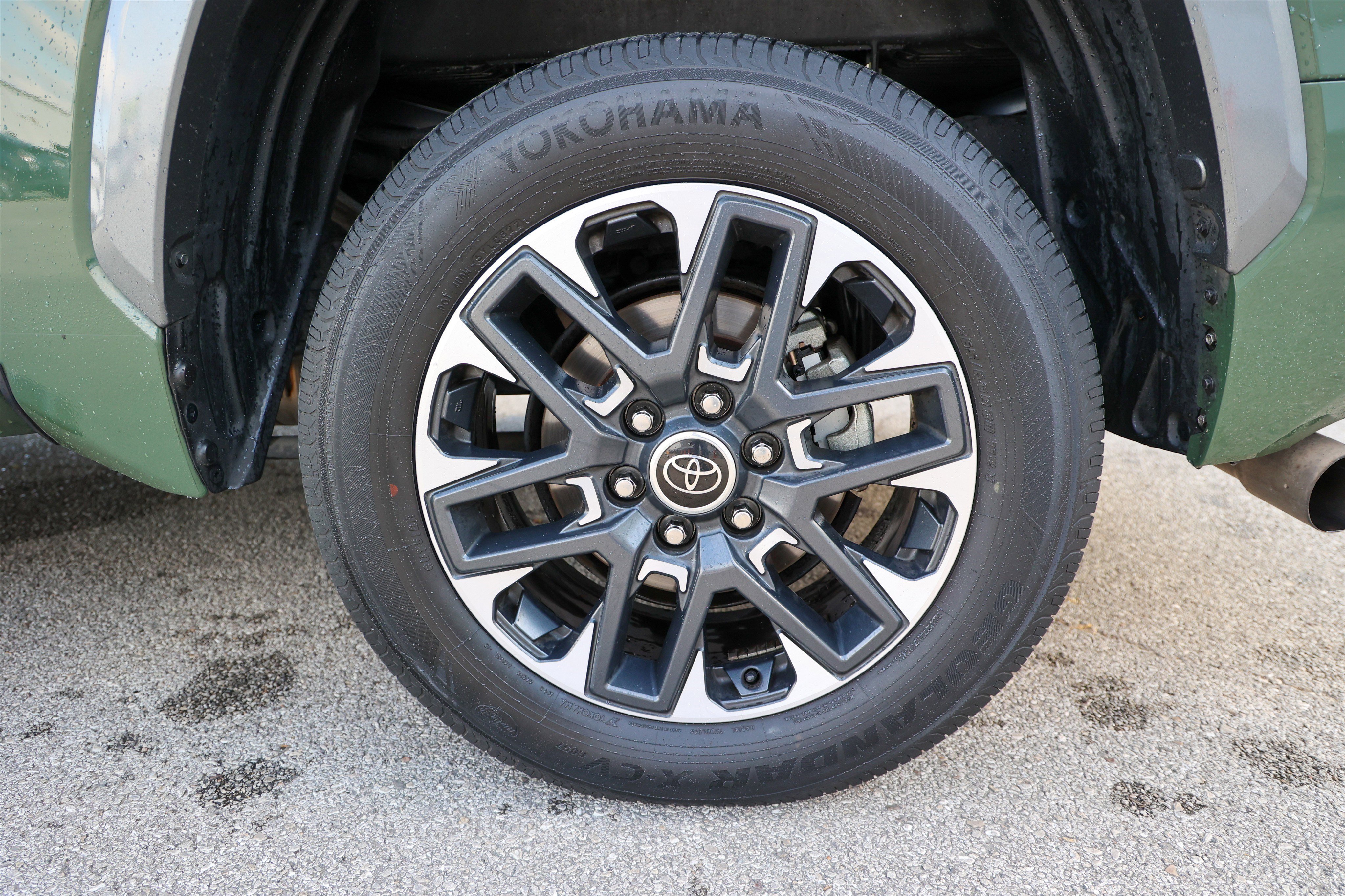 Used 2023 Toyota Tundra Limited image 15