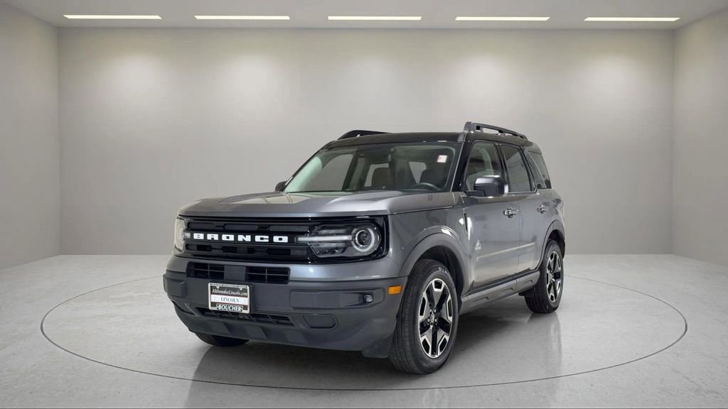 Used 2023 Ford Bronco Sport Outer Banks w/ Tech Package AWD/4WD image 19
