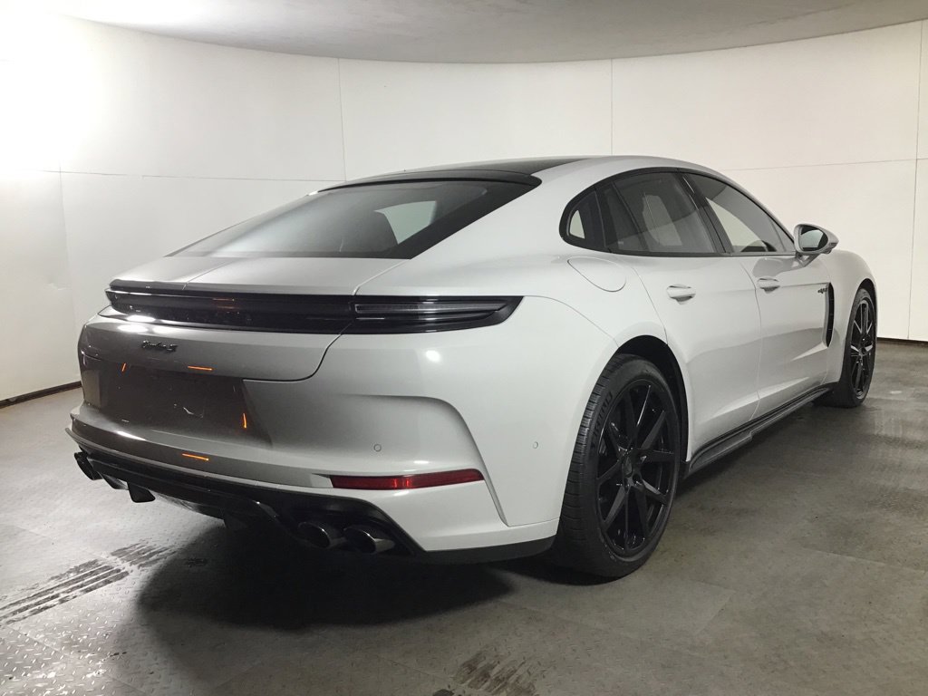 Certified 2026 Porsche Panamera Turbo S AWD/4WD image 7